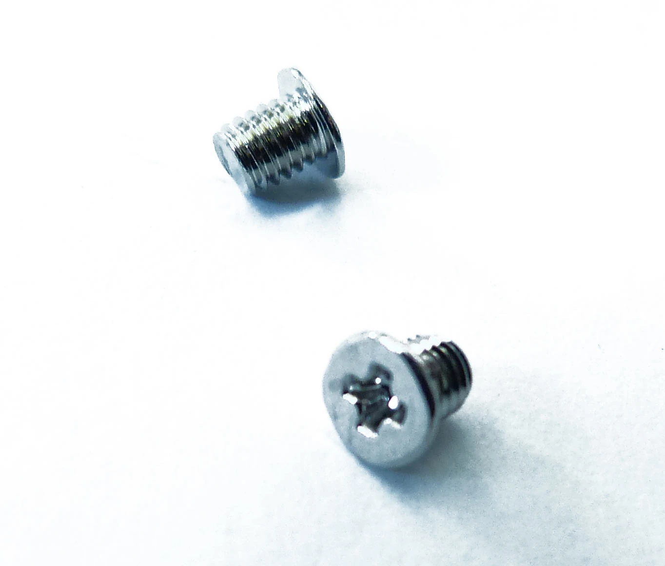 Mks DS65K Servo Arm Retaining Screws (2) 2 Mks DS65K Servo Arm Retaining Screws (2) - Image 2